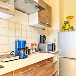 Komfort-apartment Mit 3 Sz & Gemuetliches Wohnzimmer