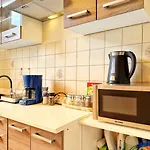 Komfort-apartment Mit 3 Sz & Gemuetliches Wohnzimmer شقة وبرتال