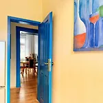Komfort-apartment Mit 3 Sz & Gemuetliches Wohnzimmer *