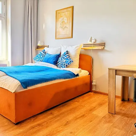 Lejlighed Komfort-apartment Mit 3 Sz & Gemuetliches Wohnzimmer Wuppertal