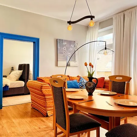 Komfort-apartment Mit 3 Sz & Gemuetliches Wohnzimmer *