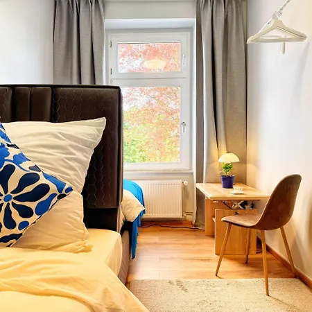 Komfort-apartment Mit 3 Sz & Gemuetliches Wohnzimmer