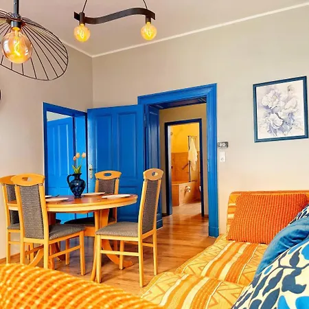 Komfort-apartment Mit 3 Sz & Gemuetliches Wohnzimmer * وبرتال