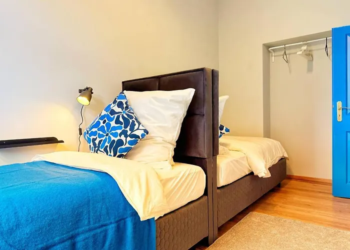 Komfort-apartment Mit 3 Sz&gemütliches Wohnzimmer Apartment Wuppertal