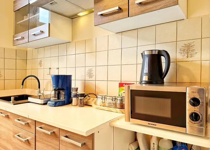 Komfort-apartment Mit 3 Sz & Gemuetliches Wohnzimmer Lejlighed Wuppertal